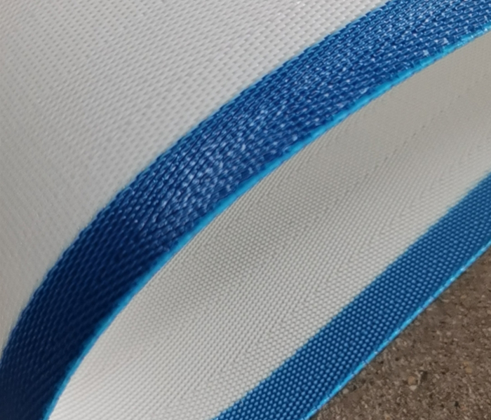 Bandas en Polyester para trampas de lodo y otros usos